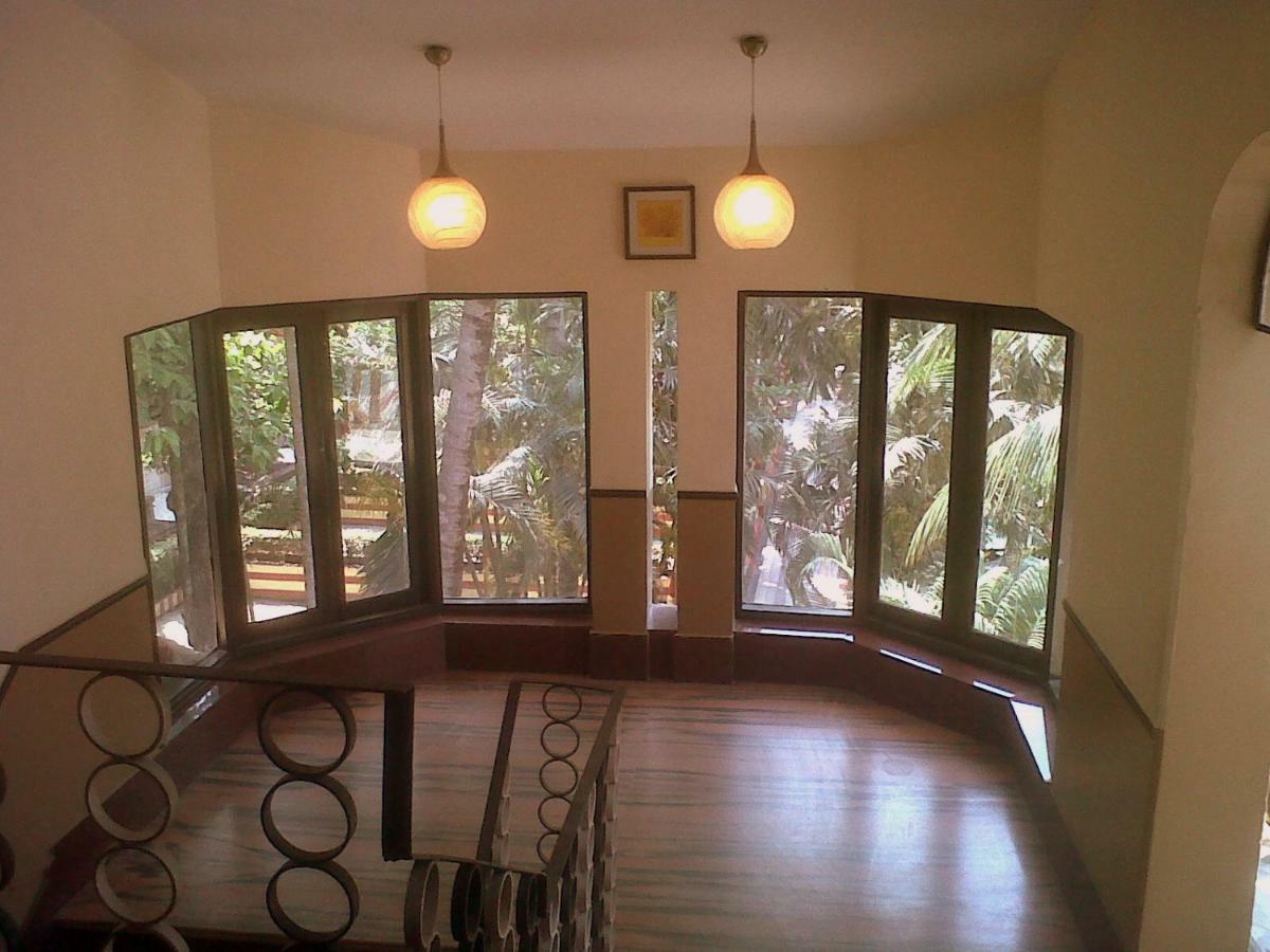 Palm Village Resort Kolkata Bagian luar foto